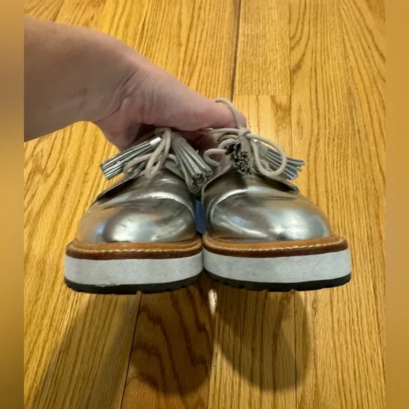 Loeffler Randall Callie Leather Wedge Oxfords in Silver Size 6